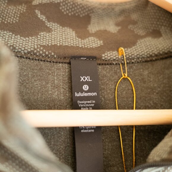 Lululemon | Camo Quarter Zip Pull Over - Picture 3 of 3